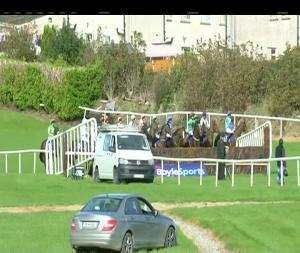 Video preview image for Tramore 14:40 - Waterford & Tramore Racecourse Supporters Club Handicap Hurdle 