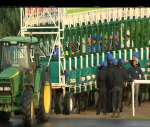 Video preview image for Dundalk 18:00 - Irish Stallion Farms European Breeders Fund Fillies Median Acution Maiden 