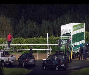 Video preview image for Dundalk 19:00 - irishinjuredjockeys.com Handicap (Div 2)