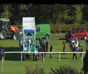 Video preview image for Leopardstown 14:35 - Leopardstown 'Christmas Cracker' Nursery Handicap