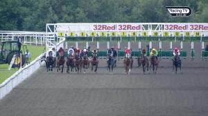 Video preview image for Kempton Park 18:50 - 100% Profit At 32redsport.com Fillies' Handicap (5) (Div 1)