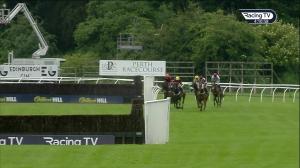 Video preview image for Perth 16:10 - Racing For Everyone #racingwithpride Handicap Chase (3)