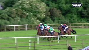 Video preview image for Bellewstown 20:40 - racingtv.com (Q.R.) 