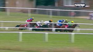 Video preview image for Sandown Park 17:20 - Coral Don't Bet Silly Bet Savvy Handicap (4)
