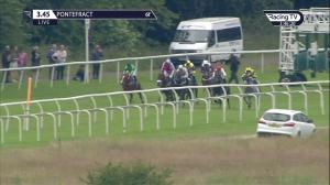 Video preview image for Pontefract 15:45 - King Richard III Handicap (3)