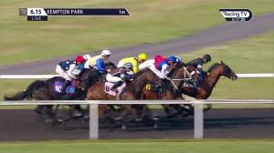 Video preview image for Kempton Park 18:15 - 32Red Casino Handicap (Qualifier) (5) (Div 1)