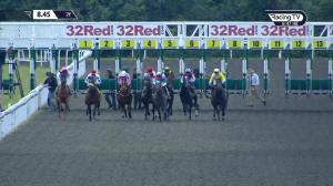 Video preview image for Kempton Park 20:45 - 32red.com Handicap (4)