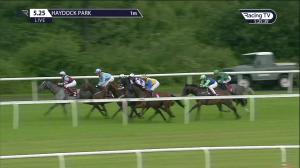 Video preview image for Haydock Park 17:25 - Haydock Park Training Series Apprentice Handicap (5)