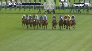Video preview image for Redcar 16:05 - Jacks Coaches Handicap (5)