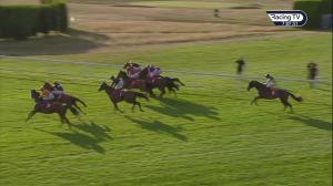 Video preview image for Sandown Park 19:05 - Watch Racing TV Now Handicap (4)