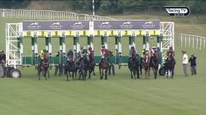 Video preview image for Newbury 18:30 - South Downs Water Nursery Handicap (5)