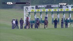 Video preview image for Newmarket 20:10 - 32Red Handicap (5)