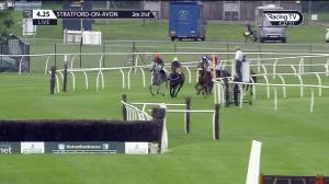 Video preview image for Stratford-on-Avon 16:25 - Join Racing TV Now Handicap Chase (5)