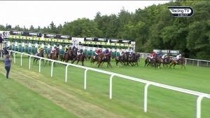 Video preview image for Goodwood 15:00 - Unibet Golden Mile Handicap (2)