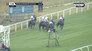 Video preview image for Goodwood 16:40 - L'Ormarins Queen's Plate Glorious Stakes (Group 3) (1)