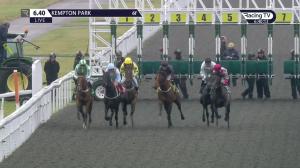 Video preview image for Kempton Park 18:40 - Susannah & Rich Ricci Yotes Court Vineyard Nursery Handicap (Qualifier) (4)