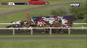 Video preview image for Kempton Park 16:00 - Get Switched On With Matchbook Handicap (5)