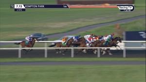 Video preview image for Kempton Park 19:15 - 32Red Handicap (Qualifier) (3)