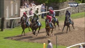 Video preview image for Cartmel 15:25 - 32 West Ltd EBF Novices' Chase (4)