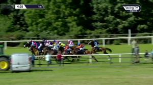 Video preview image for Bellewstown 16:05 - Awards and Gifts Claiming Maiden