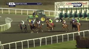 Video preview image for Kempton Park 20:40 - 100% Profit Boost At 32redsport.com Handicap (5)