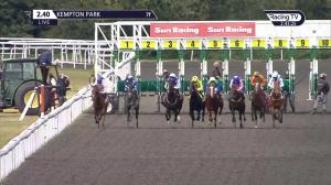 Video preview image for Kempton Park 14:40 - Sun Racing Available In App Store Nursery Handicap (Qualifier) (4)