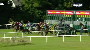 Video preview image for Navan 17:15 - Magic Pumpkin Festival At Navan Adventure Centre Apprentice Handicap (Div 2)