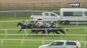 Video preview image for Catterick Bridge 15:30 - Get So Much More With Racing TV Handicap (4)