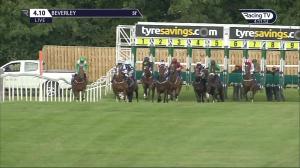 Video preview image for Beverley 16:10 - Hannah Ali Racecourse Photography EBF Novice Stakes (5)