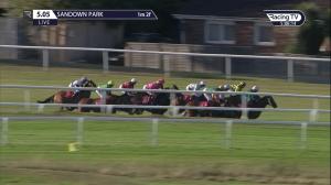 Video preview image for Sandown Park 17:05 - Season Finale Fillies' Handicap (5) (Div 1)