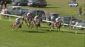 Video preview image for Pontefract 16:10 - Madam Lilibet Handicap (5)