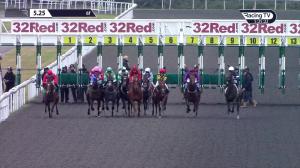 Video preview image for Kempton Park 17:25 - 32Red On The App Store Handicap (5)