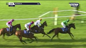 Video preview image for Warwick 16:55 - Follow @racingtv On Twitter Standard Open National Hunt Flat (5)
