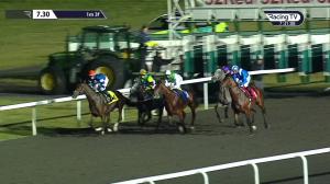 Video preview image for Kempton Park 19:30 - 32Red Casino Handicap (Qualifier) (3)