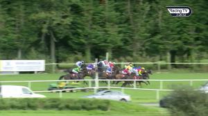 Video preview image for Gowran Park 15:20 - 2020 Golf Membership From €600 Maiden