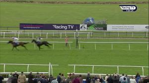 Video preview image for Navan 16:05 - Emerald Facility Services Beginners Chase 