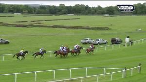 Video preview image for Stratford-on-Avon 16:20 - Finnick Group, Design & Print Solutions Novices' Handicap Hurdle (4)