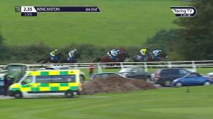 Video preview image for Wincanton 14:35 - Bet At racingtv.com 'National Hunt' Novices' Handicap Hurdle (4)