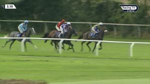 Video preview image for Wincanton 15:10 - Racing TV HD On Sky 426 Chase (Novices' Limited Handicap) (3)