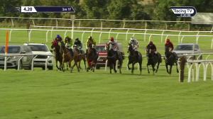 Video preview image for Wincanton 16:20 - Use The racingtv.com Tracker Handicap Chase (5)
