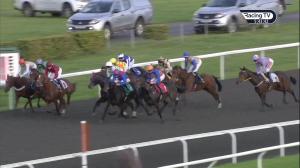 Video preview image for Kempton Park 17:40 - Close Brothers Business Finance Maiden Fillies' Stakes (5)
