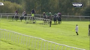 Video preview image for Huntingdon 15:50 - Mansionbet Handicap Hurdle (4)