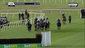 Video preview image for Huntingdon 16:20 - Mansionbet Handicap Chase (4)
