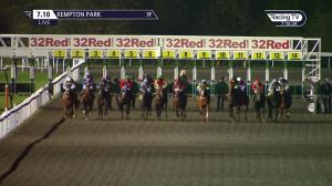 Video preview image for Kempton Park 19:10 - 32Red On The App Store Fillies' Handicap (5)