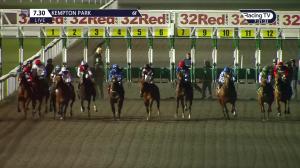 Video preview image for Kempton Park 19:30 - 32Red Handicap (4)