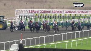 Video preview image for Kempton Park 17:10 - 100% Profit Boost At 32redsport.com Novice Median Auction Stakes (5)