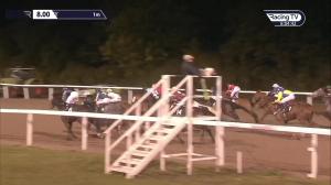Video preview image for Chelmsford City 20:00 - Double Delight Hat-Trick Heaven At totesport.com Handicap (6)