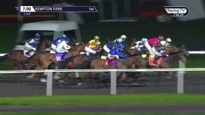 Video preview image for Kempton Park 19:00 - 32red.com Handicap (4)