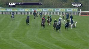 Video preview image for Wetherby 15:40 - Bet365 Handicap Hurdle (3)
