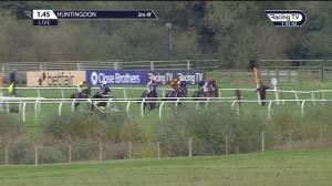 Video preview image for Huntingdon 13:45 - Fairfax Saddles Novices' Chase (3)